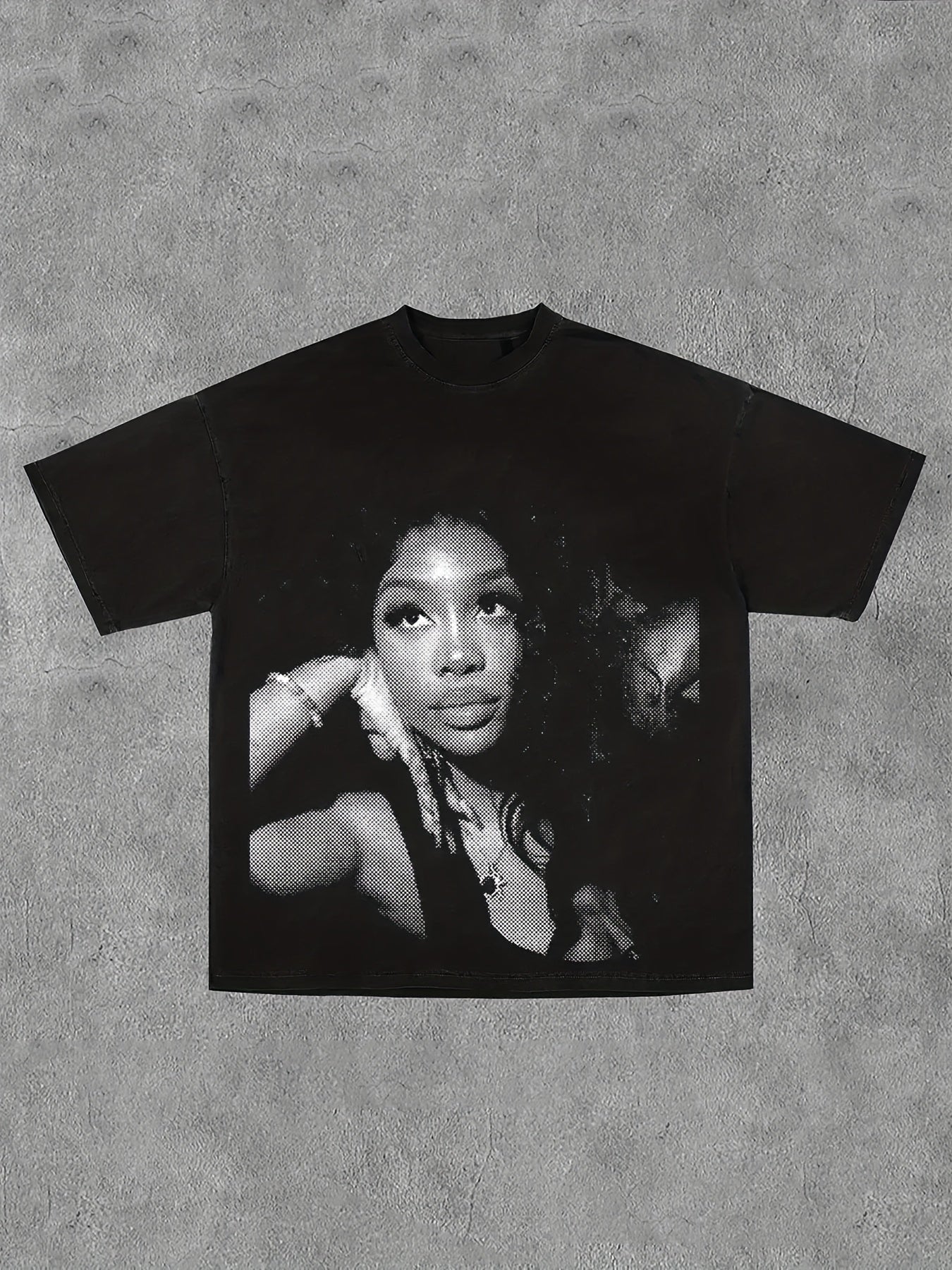 Y2K-Inspired Black T-Shirt with Bold "Y2K" Graphic Print - Casual Streetwear Short Sleeve Tee for Women, Perfect for Summer Fashion, Casual Attire | Y2K Fashion | Bold Graphic Tee