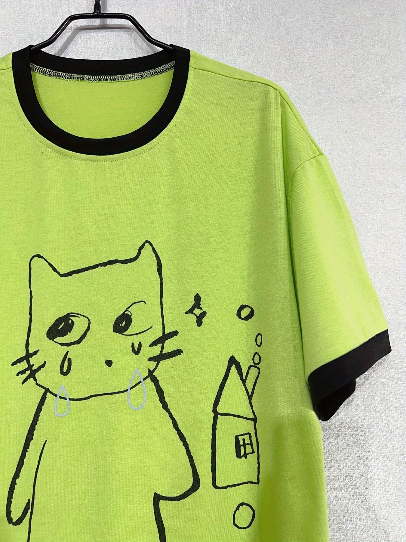 Women's Y2K Retro Korean Fashion T-Shirt - Cute Crying Cat Graphic Tee, Bright Lime Green with Minimalist Lines, Lightweight Everyday Streetwear Top for Parties & Outfits, Ladies Tee Shirts, Casual Summer Wear, Geometric Print Shirt, Nontransparent Fabric
