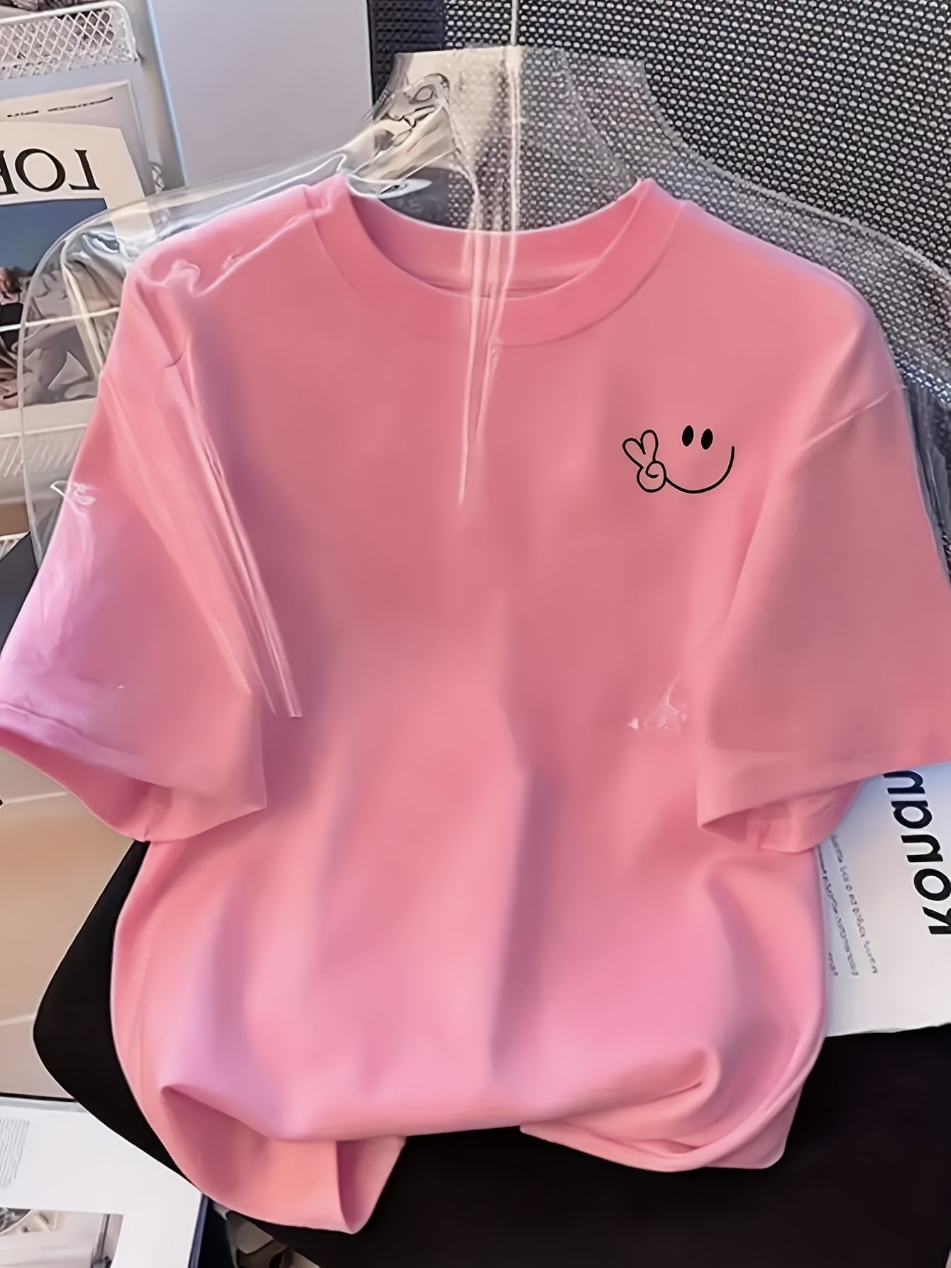 Classic Pure Women's T-Shirt, Minimalist Design, Comfortable and Breathable, Versatile Essential for Everyday Casual Wear, Showcasing Natural Elegance