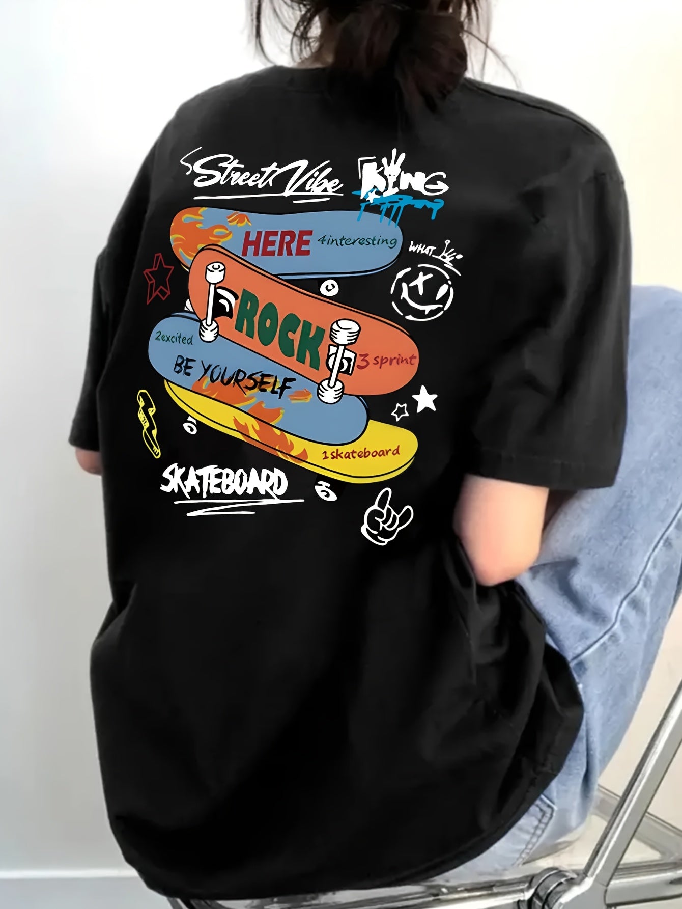 Women's Summer Casual Skateboard Graphic Print T-Shirt - Loose Fit Longline Top with Cartoon Design, Light Yellow Round Neck Short Sleeve Tee for Streetwear & Everyday Outfits, Outfit Addition, Durable Fabric, Relaxed Fit, Easy Care, Print Shirt, Women