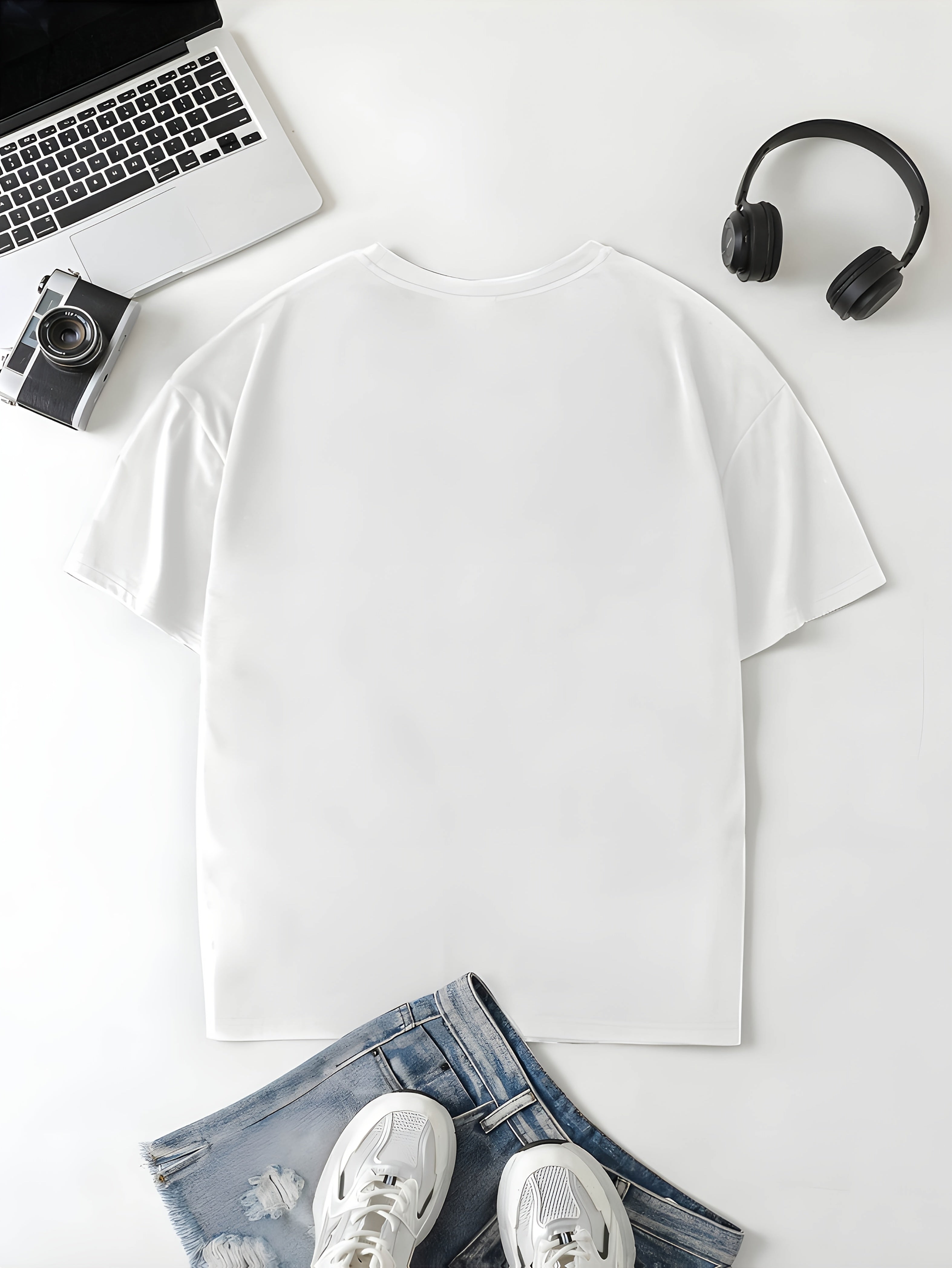 Beautiful Bandit Y2K Women's Graphic T-Shirt - 180g 100% Cotton Soft Round Neck Short Sleeve Top with "Pretty Love Money" & Dollar Bill Design, Machine Washable Casual Tee for Spring Summer Fall, Seasonal Fashion, Comfortable Fit