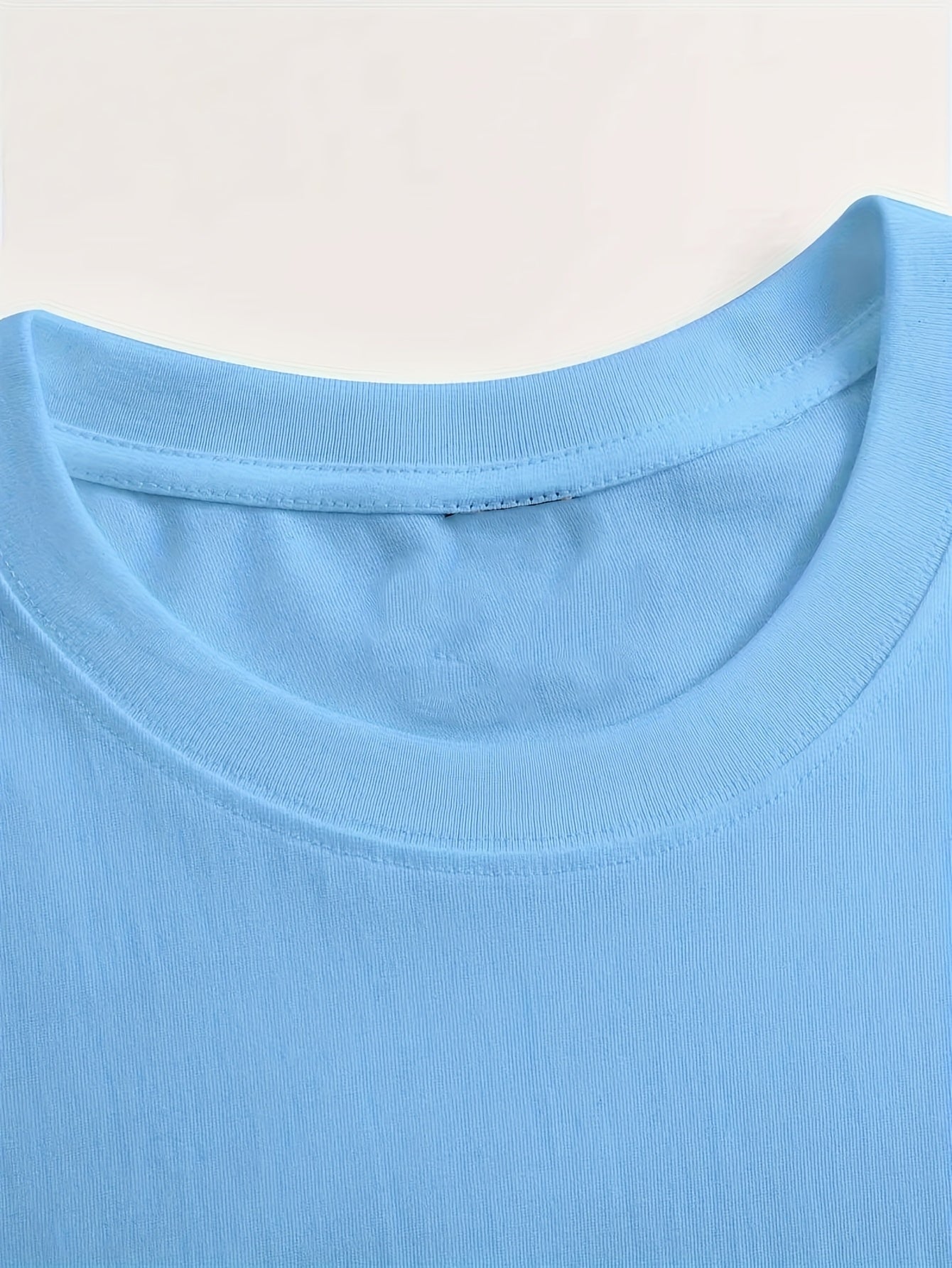 Classic Pure Women's T-Shirt, Minimalist Design, Comfortable and Breathable, Versatile Essential for Everyday Casual Wear, Showcasing Natural Elegance