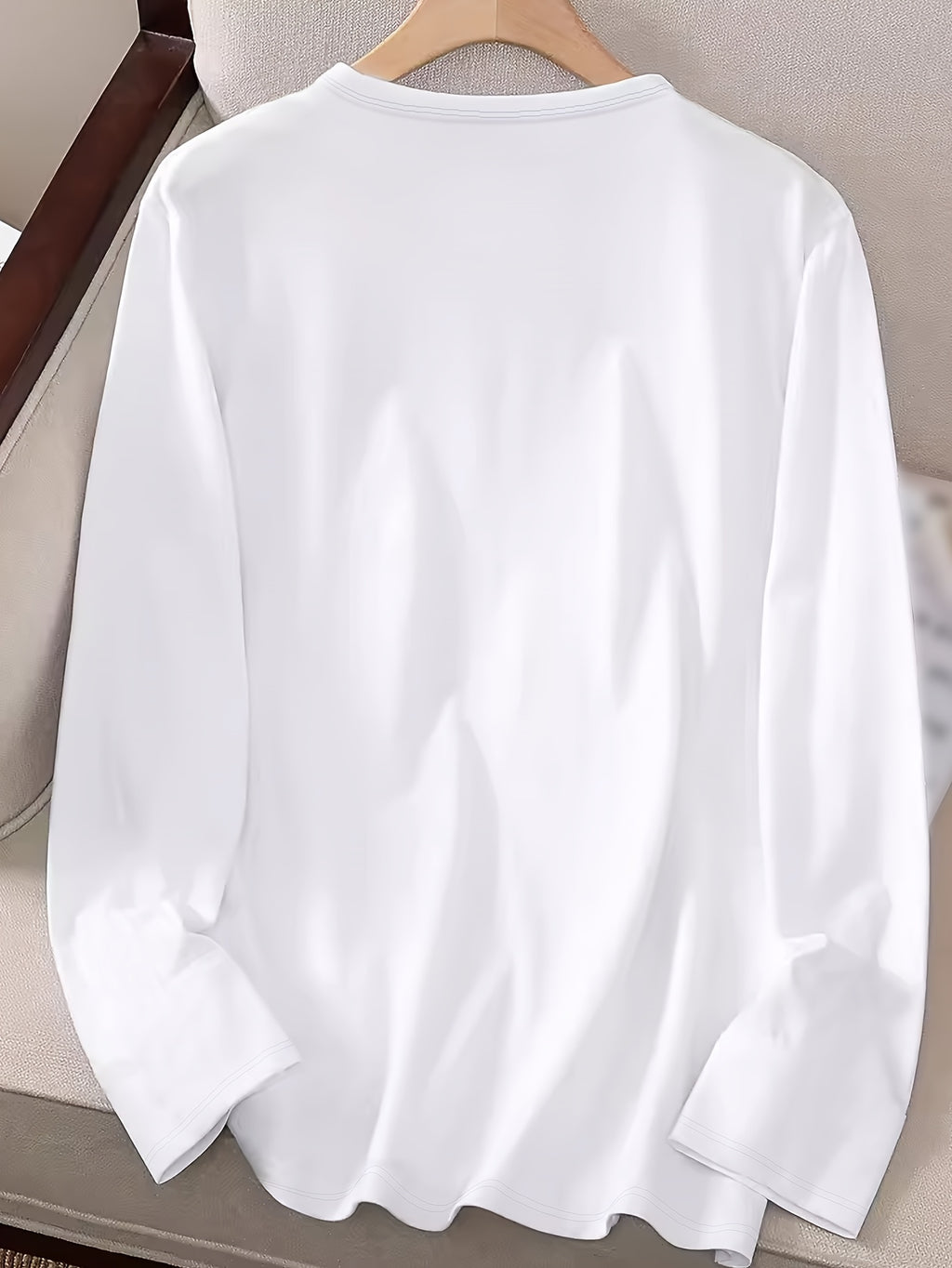 Women's Casual Long Sleeve Crew Neck T-Shirt with Bold "I Don't Mean to Interrupt People" Letter Print - White with Black Text, Regular Fit, Machine Washable, Autumn/Winter Fashion Top, Ladies T Shirts, Casual Attire, Relaxed Fit Shirt