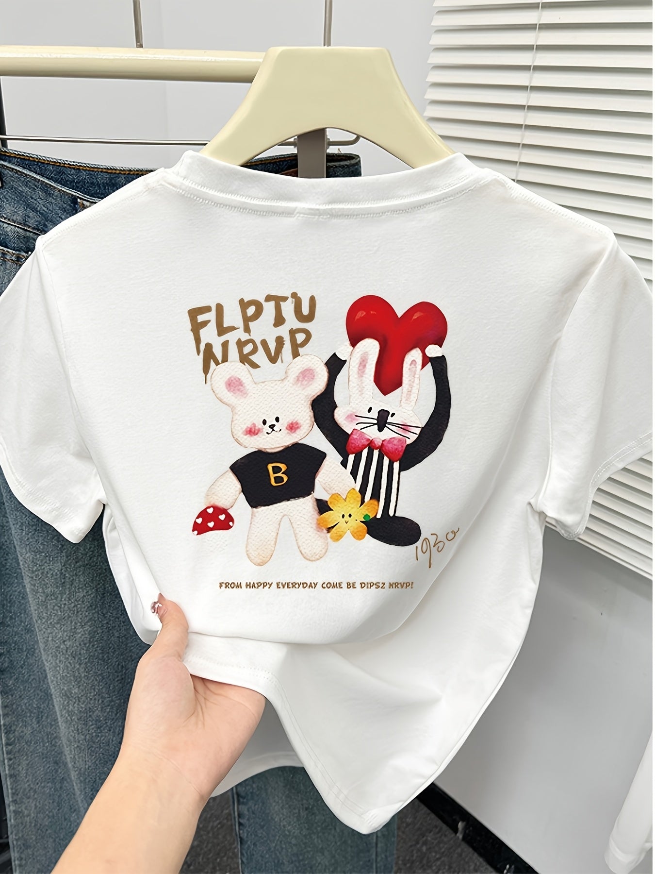 Women'S Cartoon Print T-Shirt - Short Sleeve Crew Neck, Casual Summer Top with Playful Bunny & Mushroom Design, Lightweight & Breathable for Casual Attire, Everyday Tshirt | Playful Graphic Tee | Comfortable Fit
