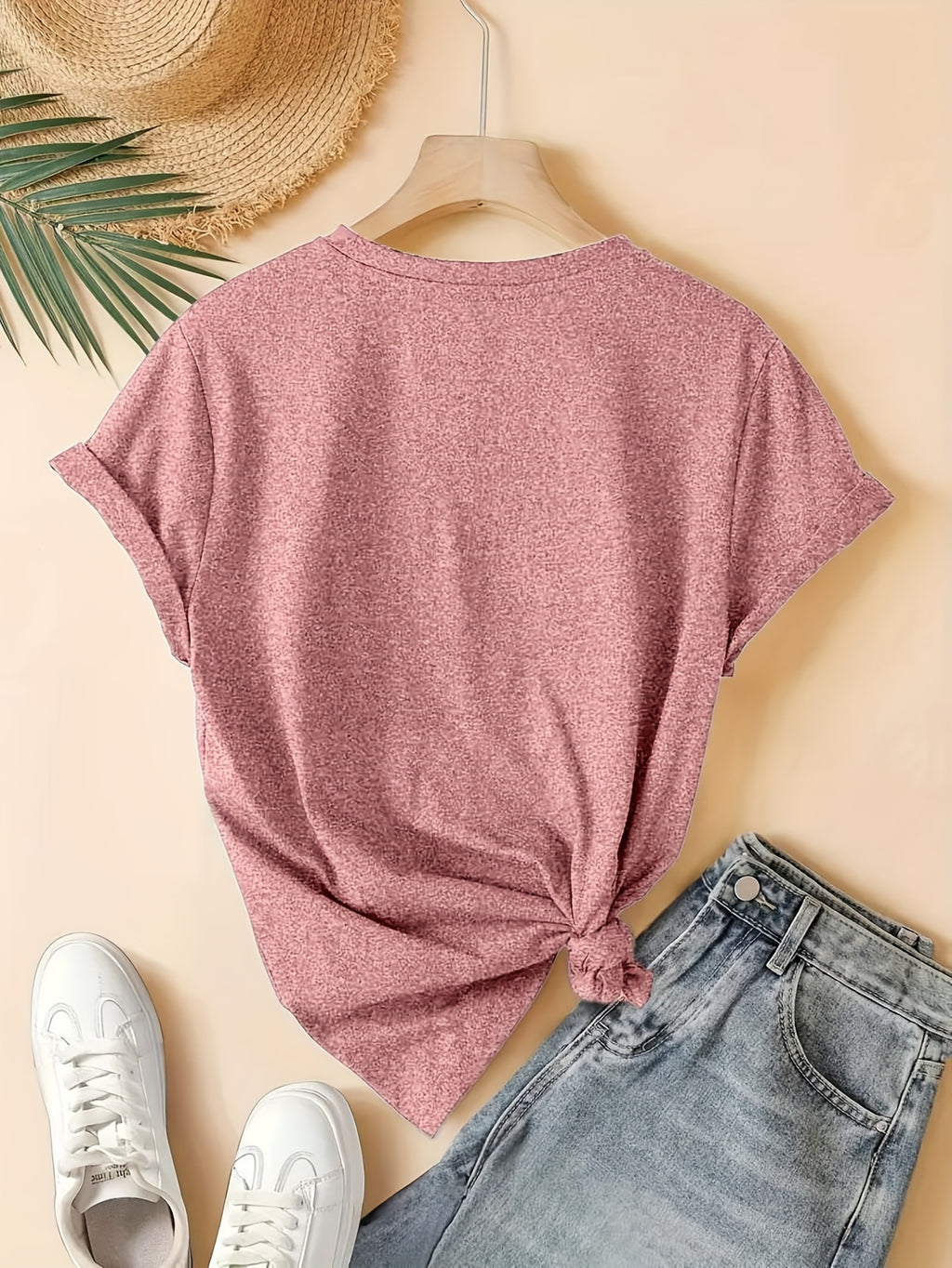 [5pcs Casual T-Shirts] 5pcs Women's Casual Short Sleeve T-Shirts | Breathable Machine-Washable Fabric, Geometric Print Tees with Dandelion, Floral & Bird Designs, 5 Color Options, Comfortable Fit, Artistic Design, Everyday Outfit, Printed Tops, Adults